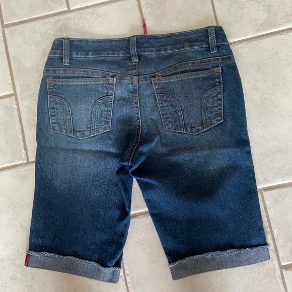 Juniors Bermuda Jean shorts - Picture 4 of 4